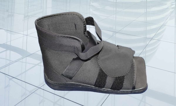 Forni Medical Verbandschuh Bananenform schwarz